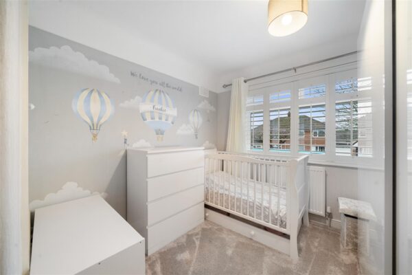 Altway, Aintree Village