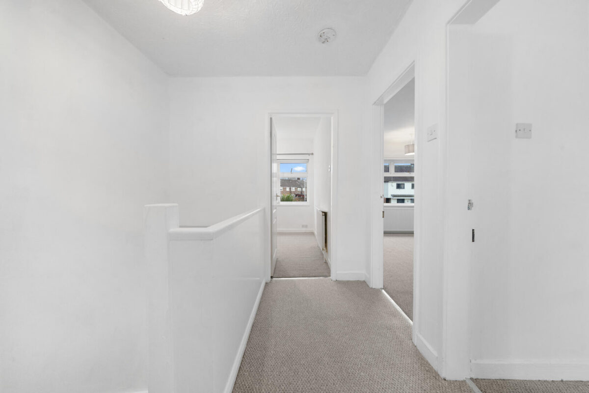 Deerbarn Drive, Old Roan