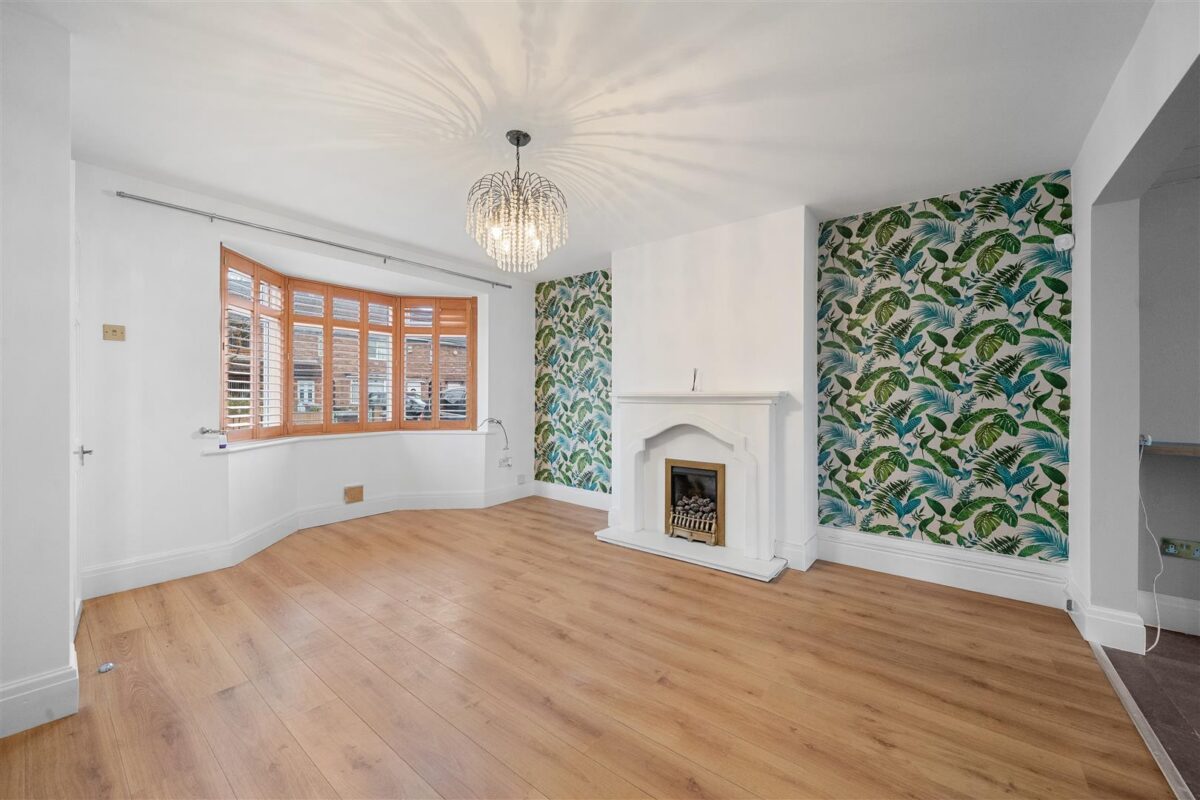 Dereham Crescent, Fazakerley