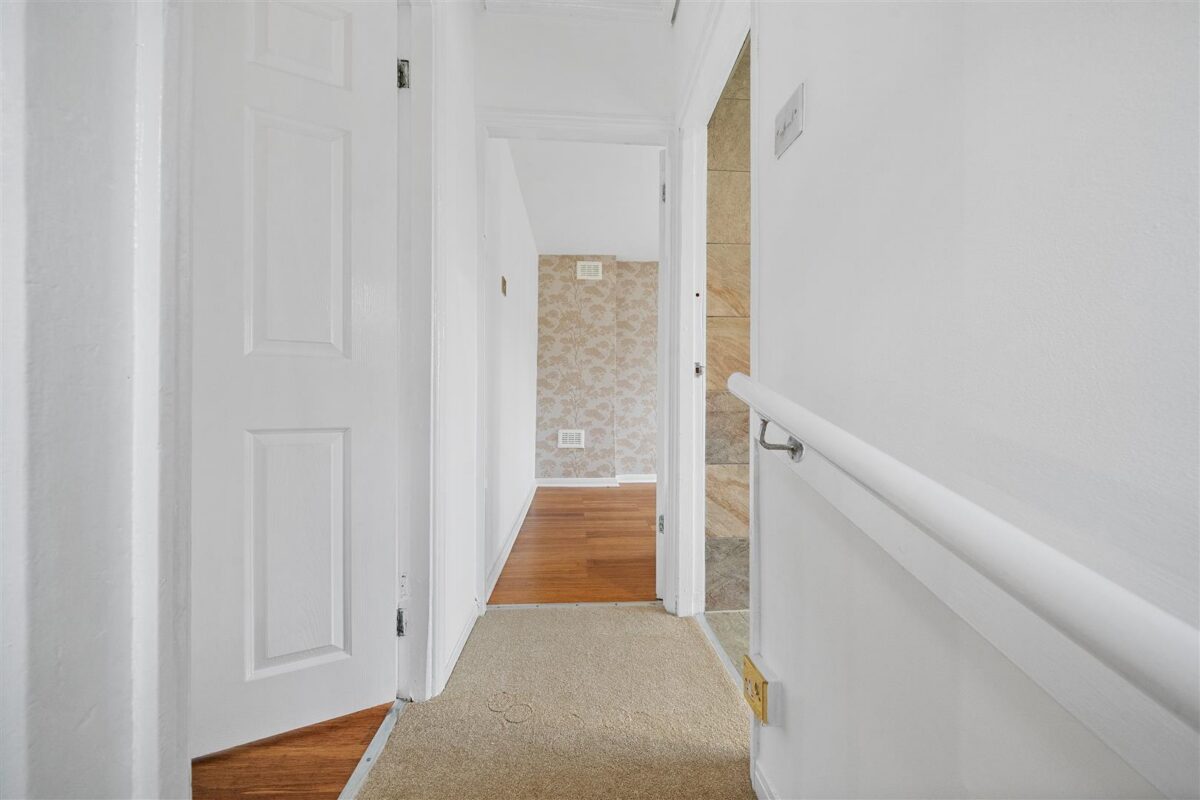 Dereham Crescent, Fazakerley