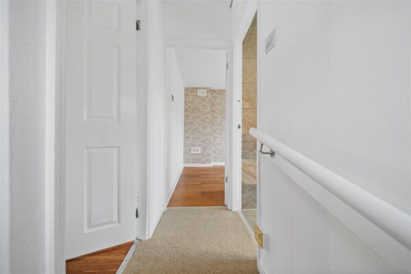 Dereham Crescent, Fazakerley