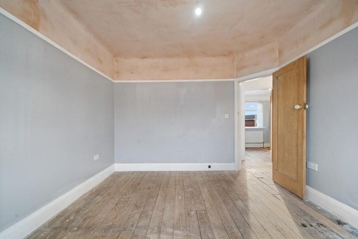 Malvern Grove, Aintree Village