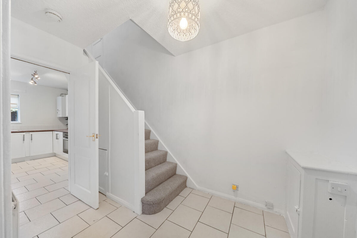 Deerbarn Drive, Old Roan