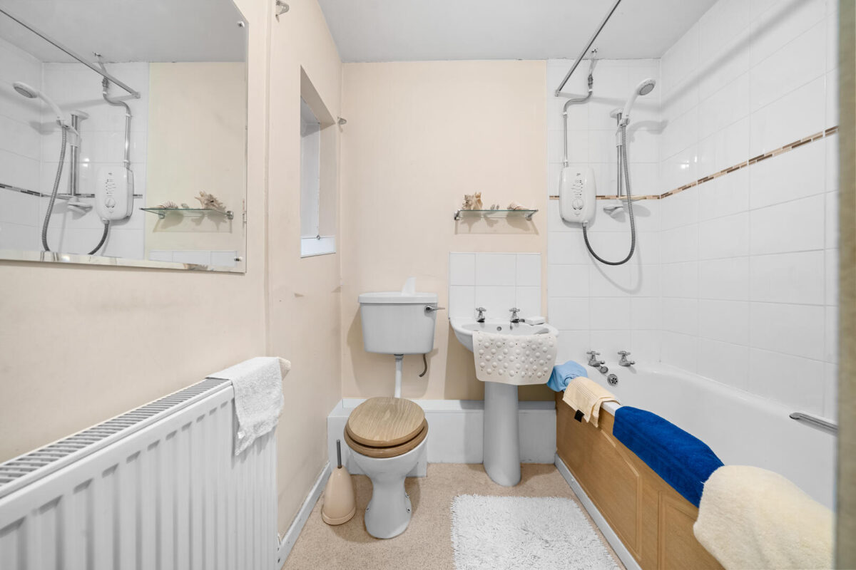 Adlam Road, Fazakerley