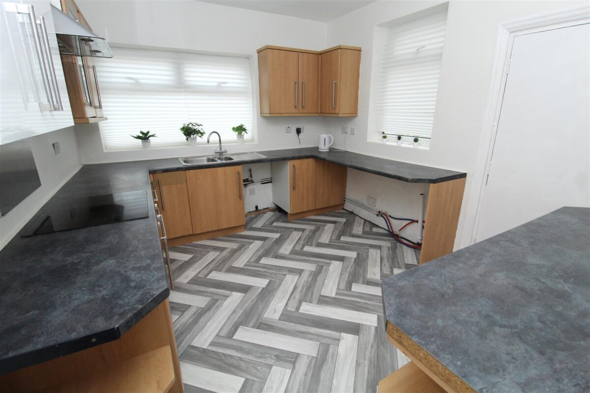 Stanley Park Avenue South, Anfield