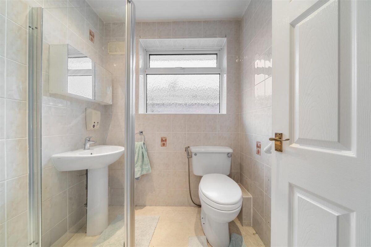 Beech Avenue, Melling