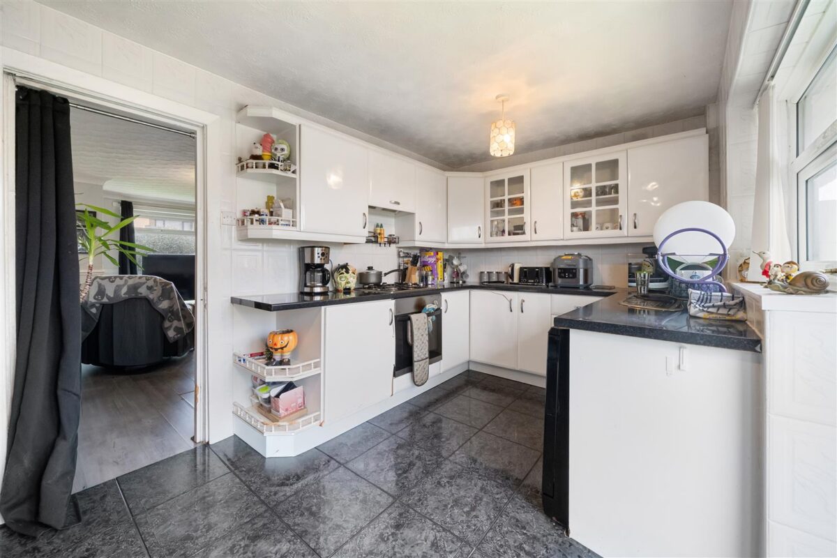 Alma Close, Fazakerley