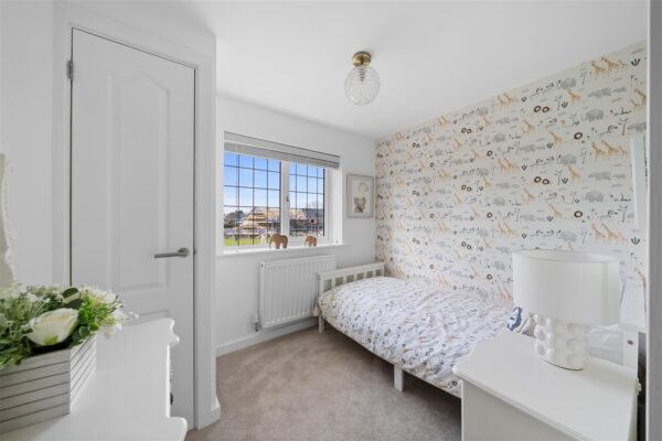 Westhead Green, Aintree Village