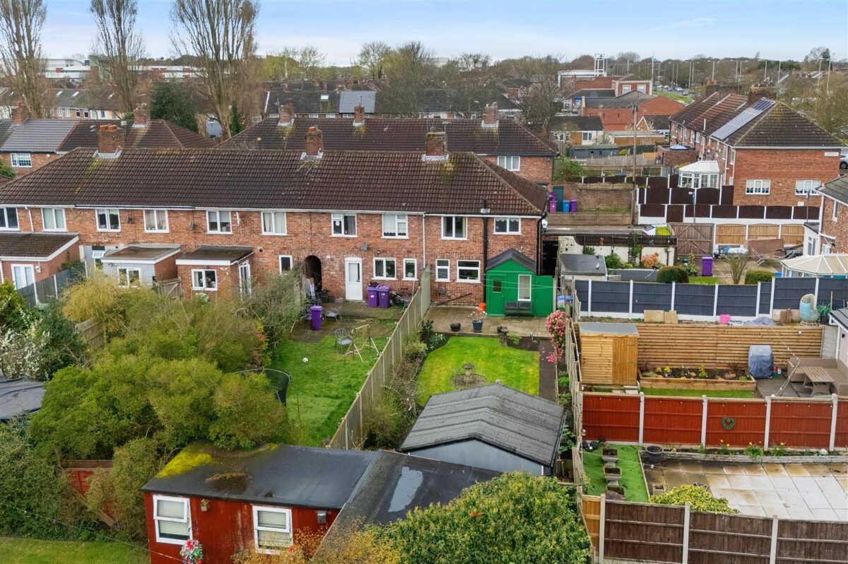 Dereham Crescent, Fazakerley