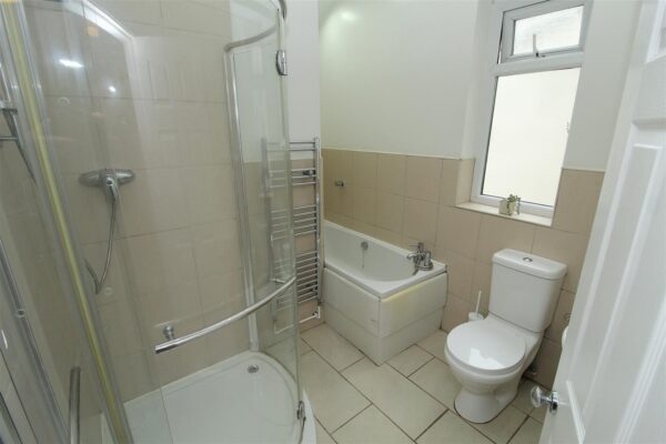 Stanley Park Avenue South, Anfield