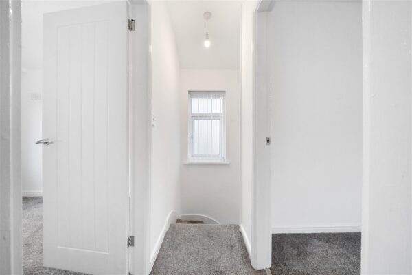 Montrovia Crescent, Fazakerley