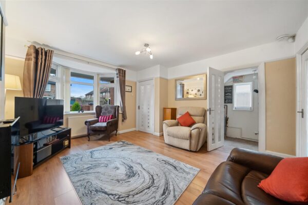 Dereham Crescent, Fazakerley