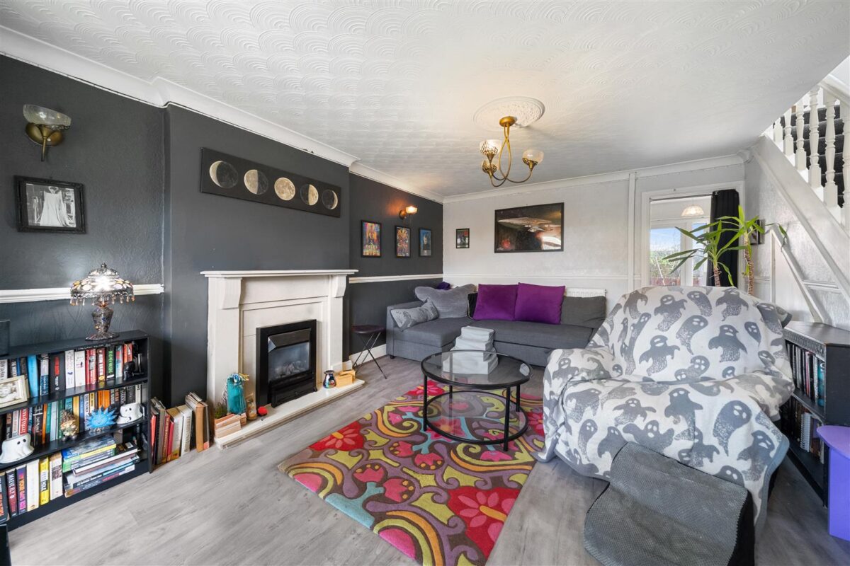 Alma Close, Fazakerley