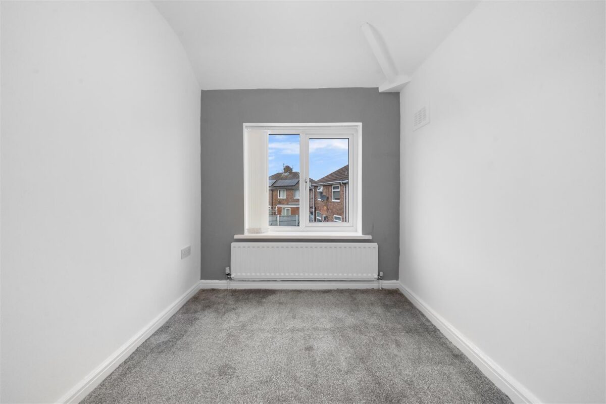 Montrovia Crescent, Fazakerley