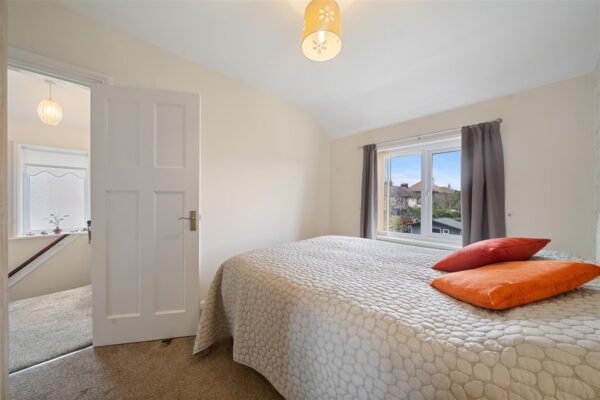 Dereham Crescent, Fazakerley