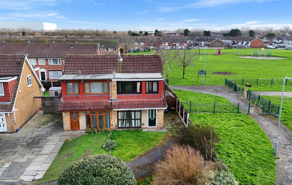 Alma Close, Fazakerley