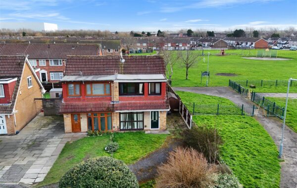 Alma Close, Fazakerley