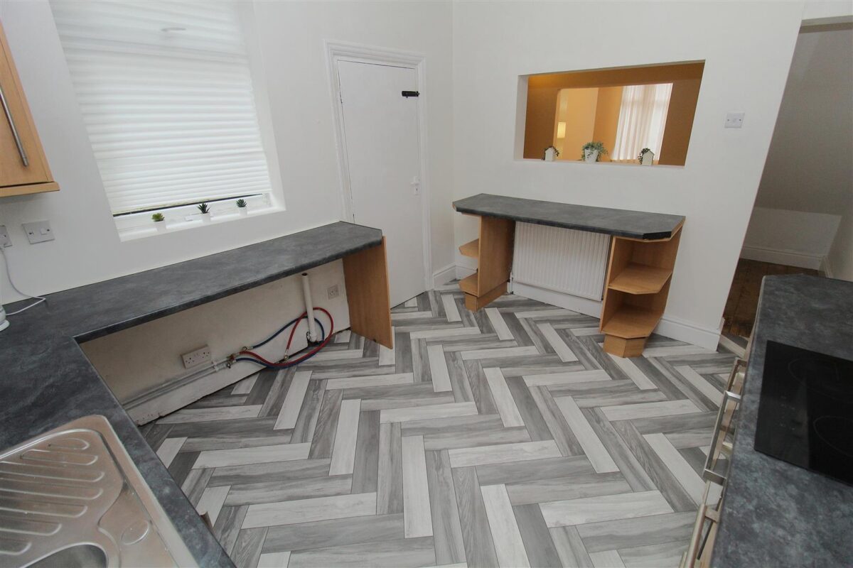 Stanley Park Avenue South, Anfield