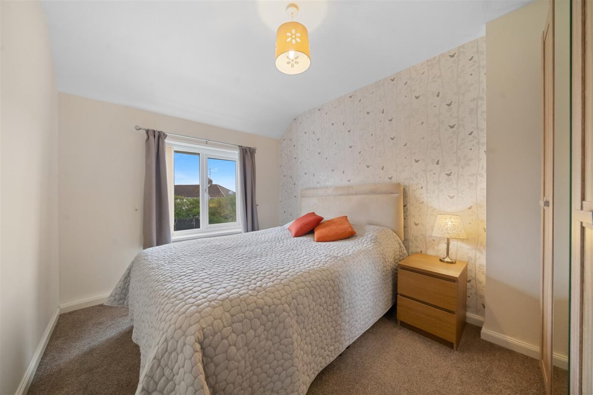 Dereham Crescent, Fazakerley