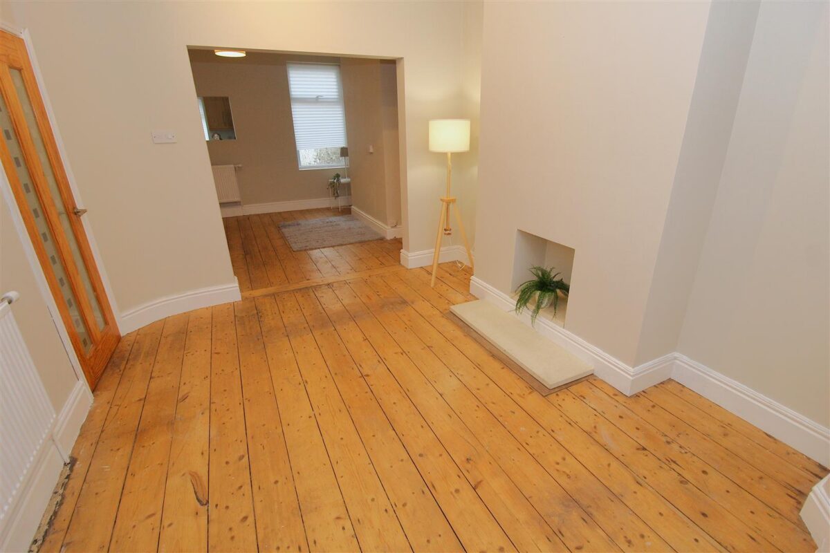 Stanley Park Avenue South, Anfield