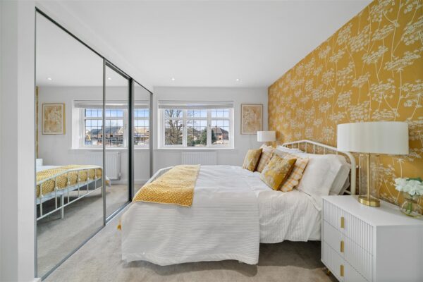 Westhead Green, Aintree Village