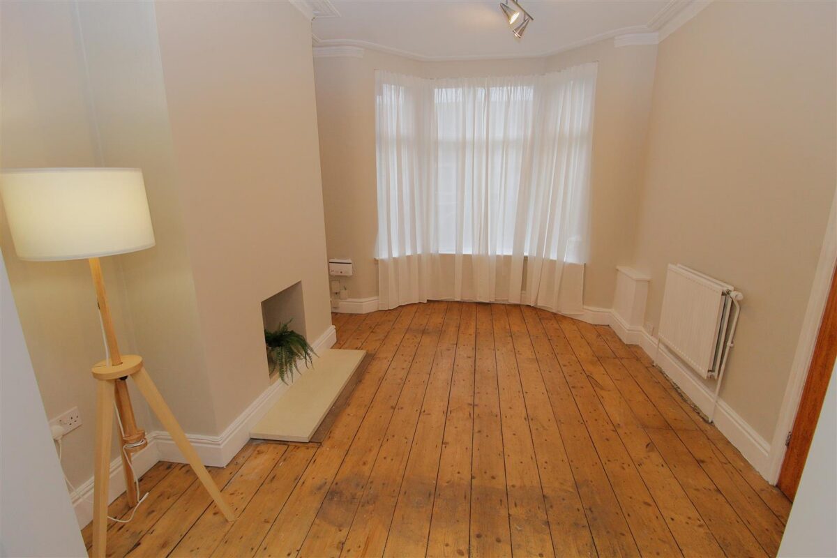 Stanley Park Avenue South, Anfield