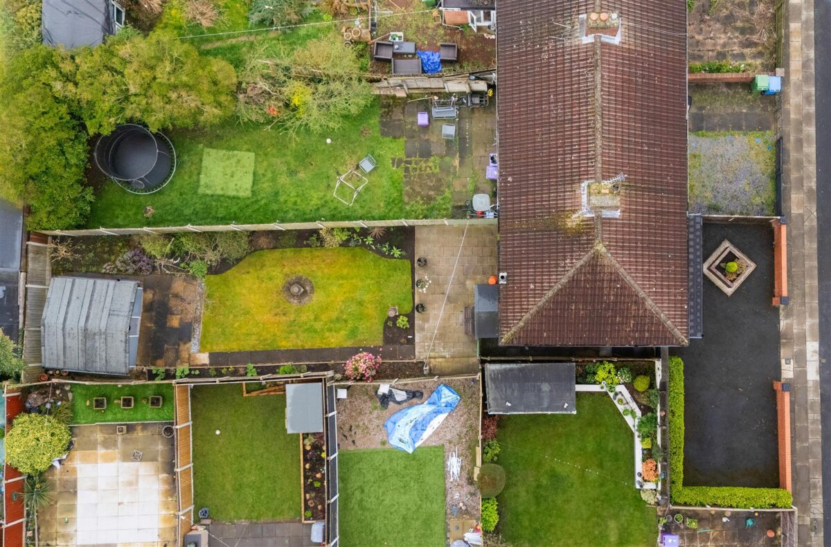 Dereham Crescent, Fazakerley