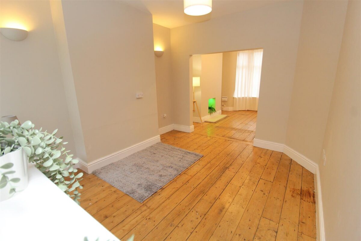 Stanley Park Avenue South, Anfield