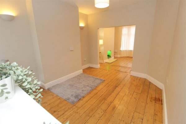 Stanley Park Avenue South, Anfield