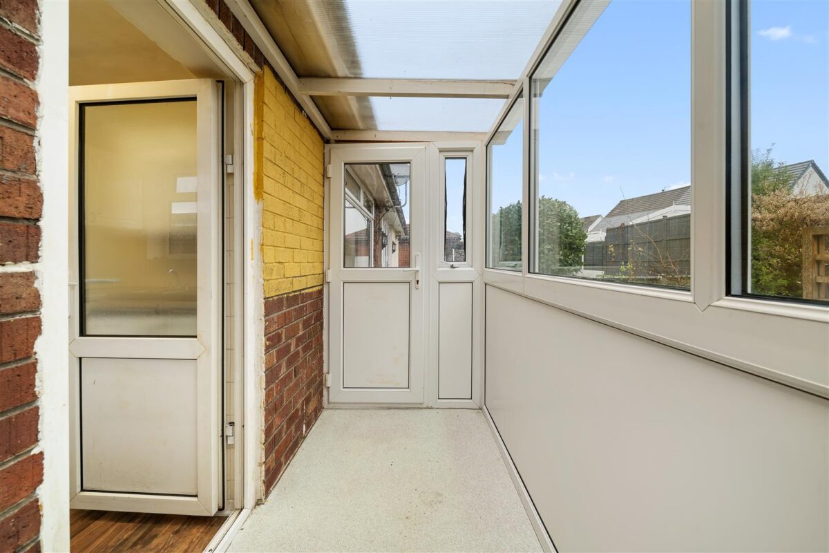 Beech Avenue, Melling