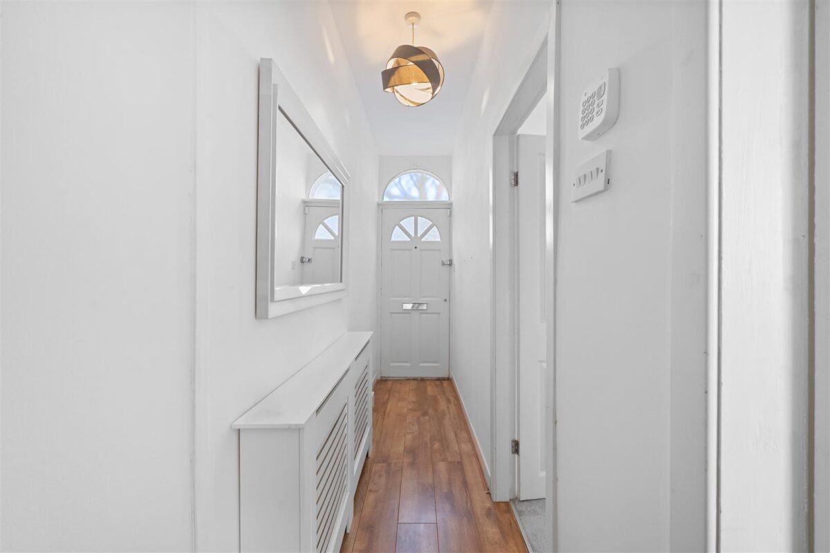 Greenwich Road, Aintree