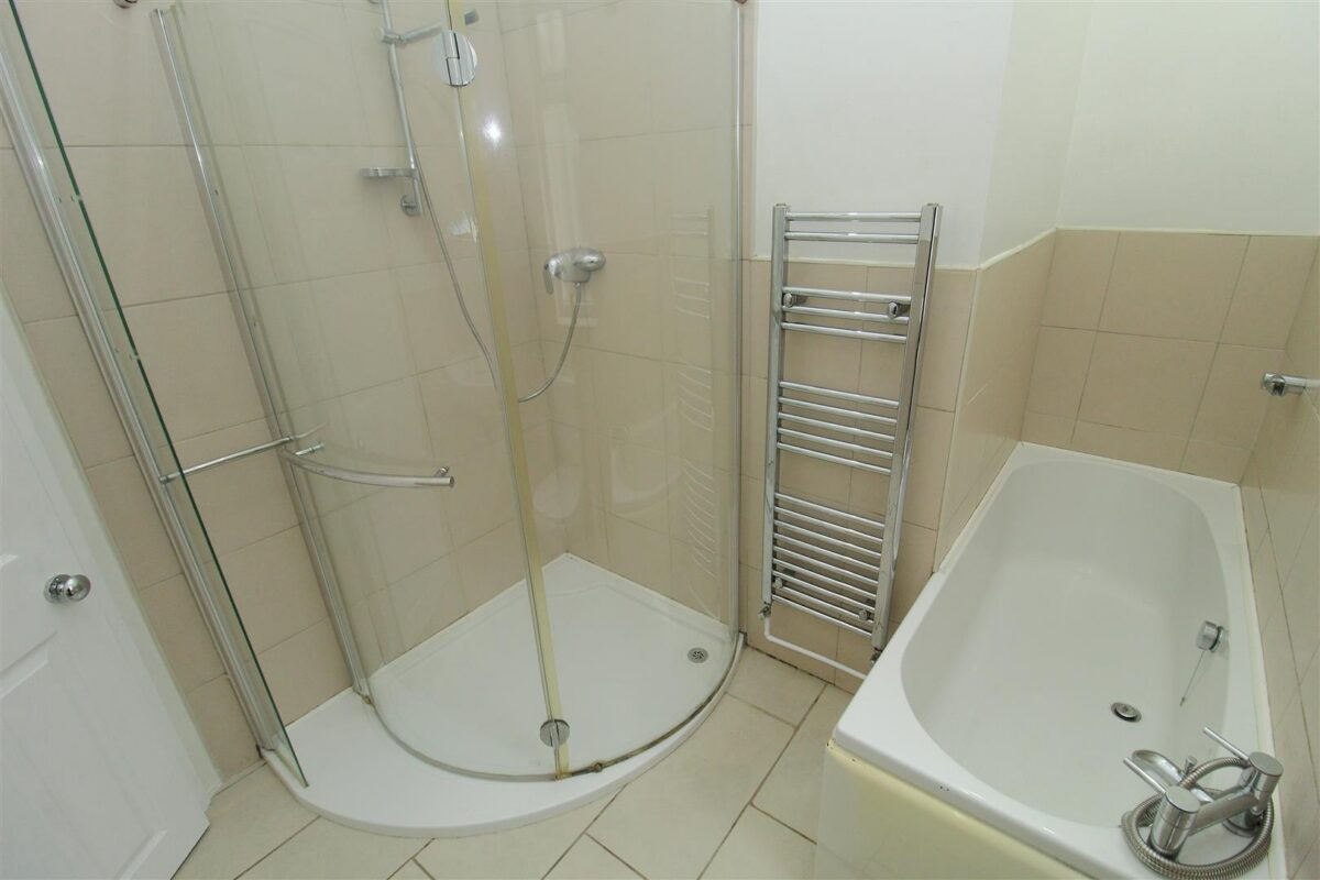 Stanley Park Avenue South, Anfield