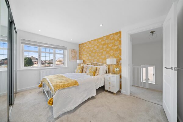 Westhead Green, Aintree Village