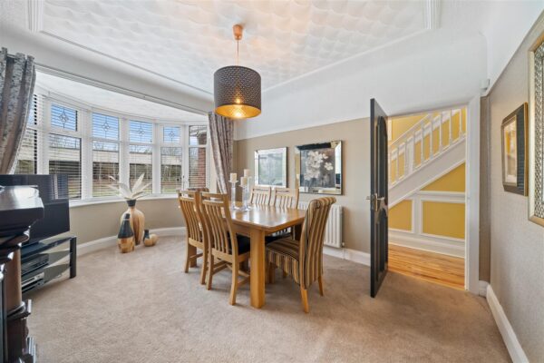 Ormskirk Road, Aintree Village