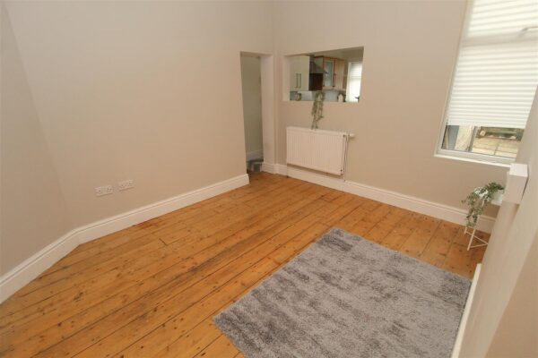 Stanley Park Avenue South, Anfield