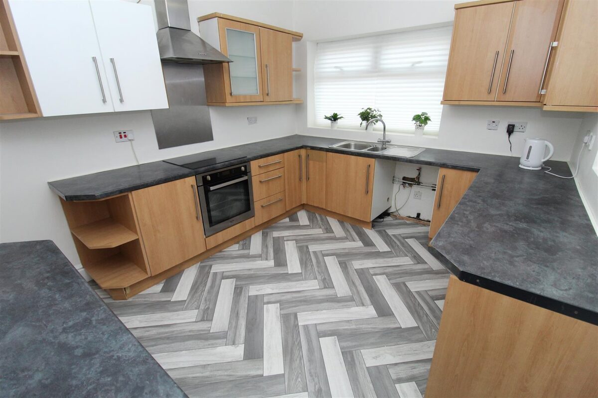 Stanley Park Avenue South, Anfield