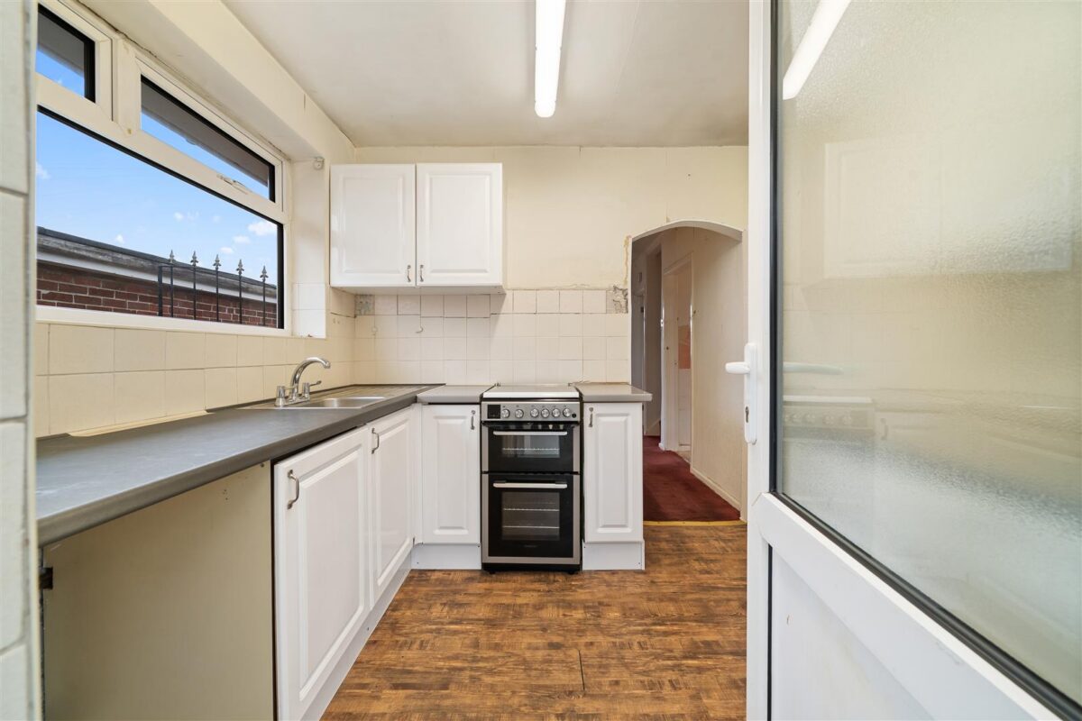 Beech Avenue, Melling