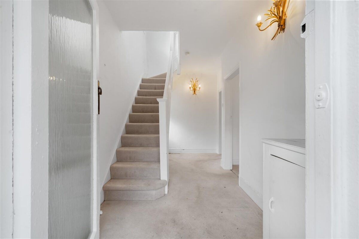 Greenwich Road, Aintree