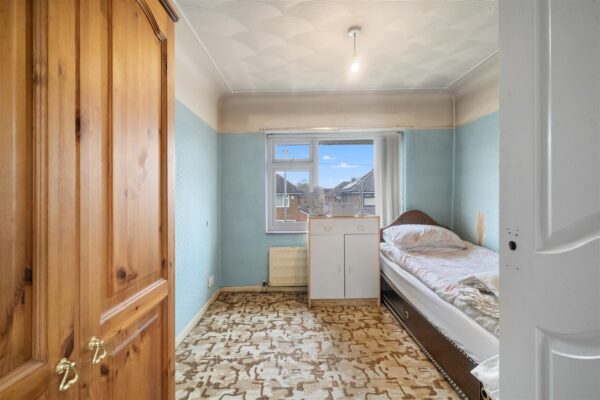 Charterhouse Drive, Aintree Village