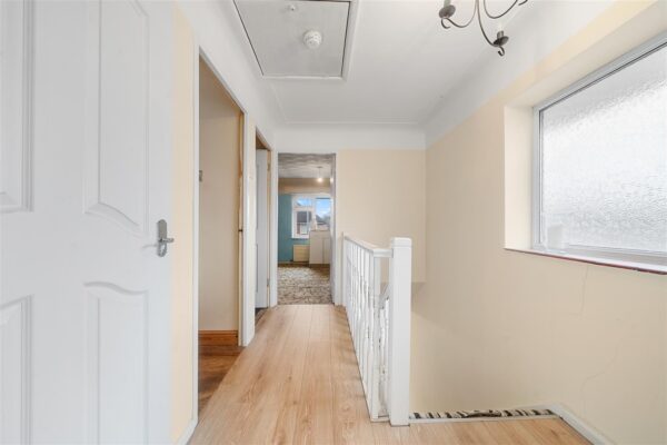 Charterhouse Drive, Aintree Village