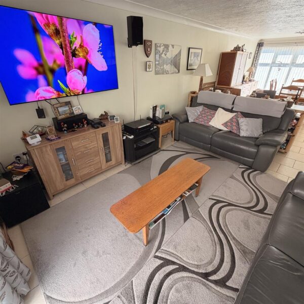 Mount Crescent, North Park