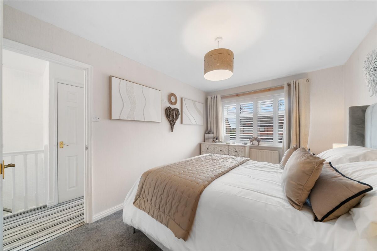 Fernbank Drive, Netherton