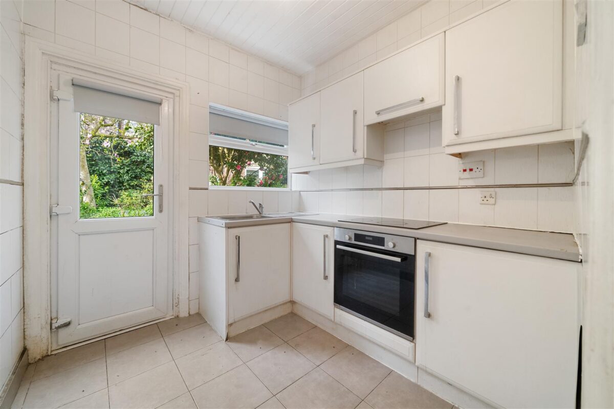 Greenwich Road, Aintree