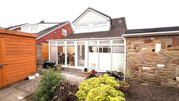 Mount Crescent, North Park