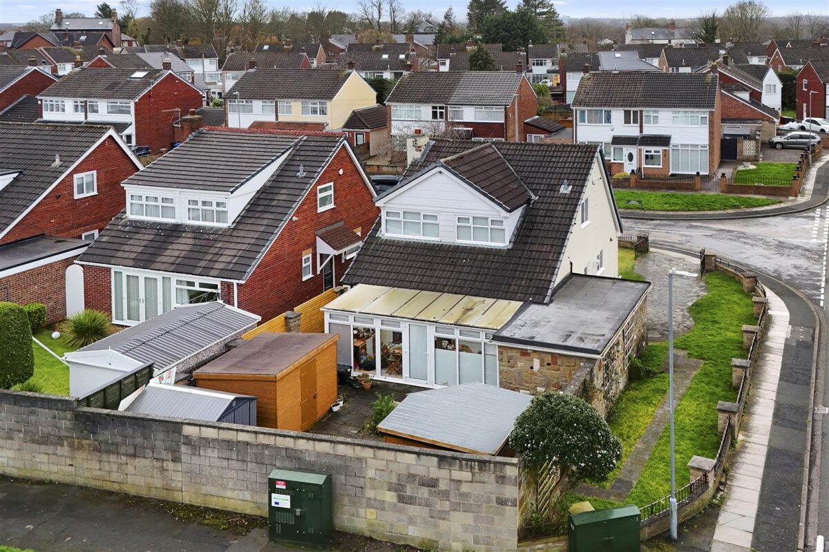 Mount Crescent, North Park