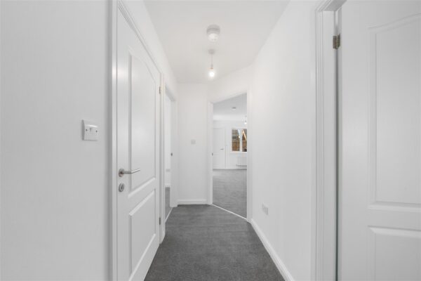 Martingale Close, Aintree Village