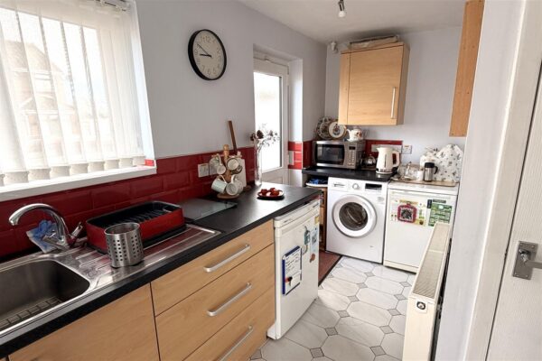 Mount Crescent, North Park