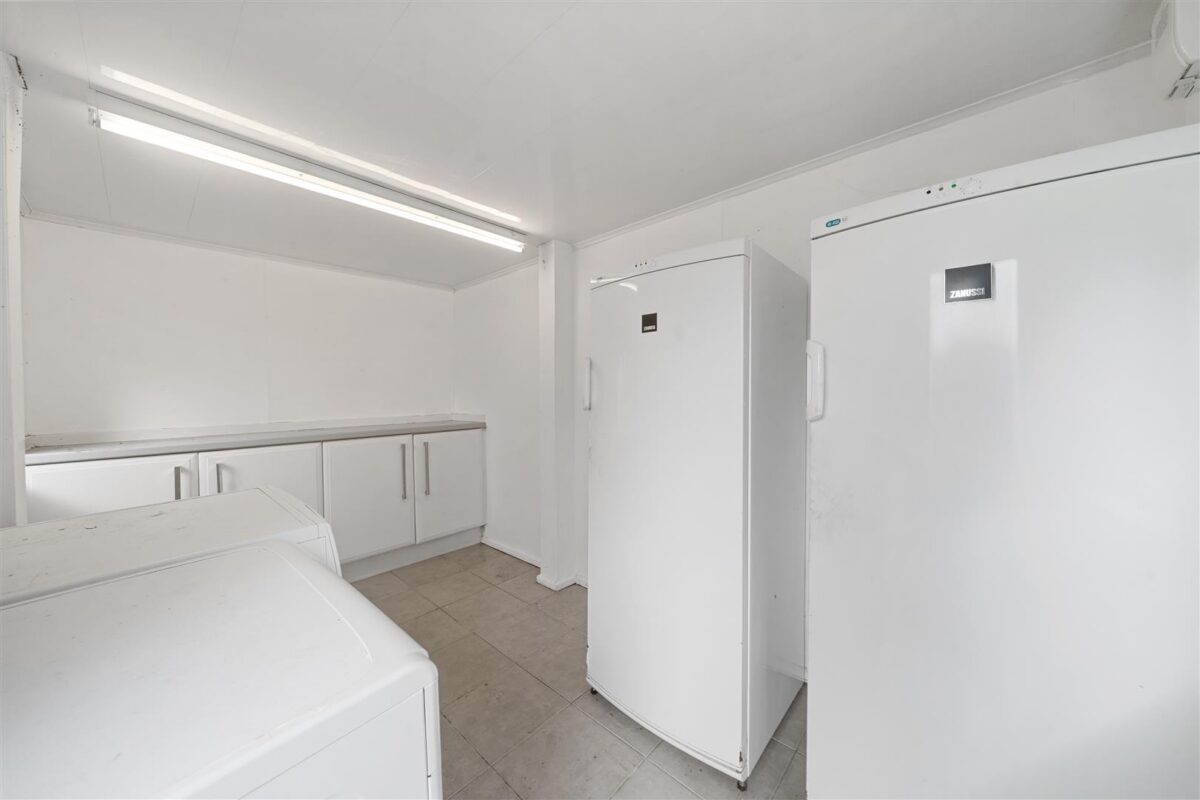 Greenwich Road, Aintree