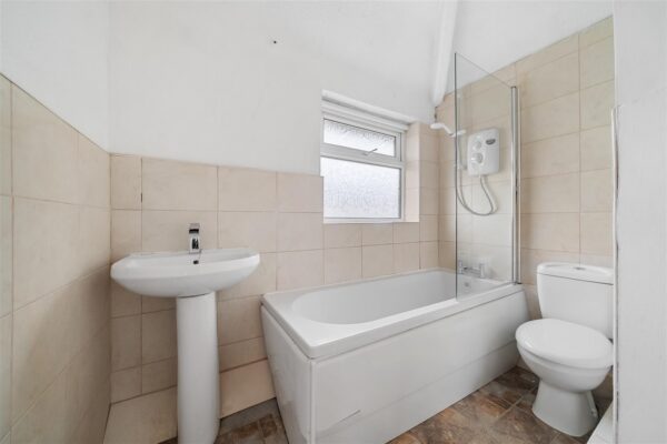 Moorhey Road, Maghull