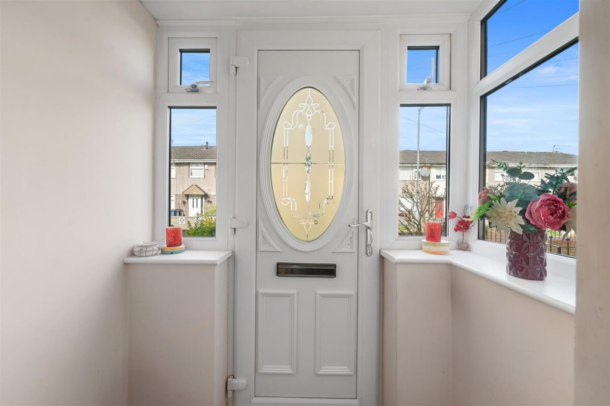 Alicia Walk, Fazakerley